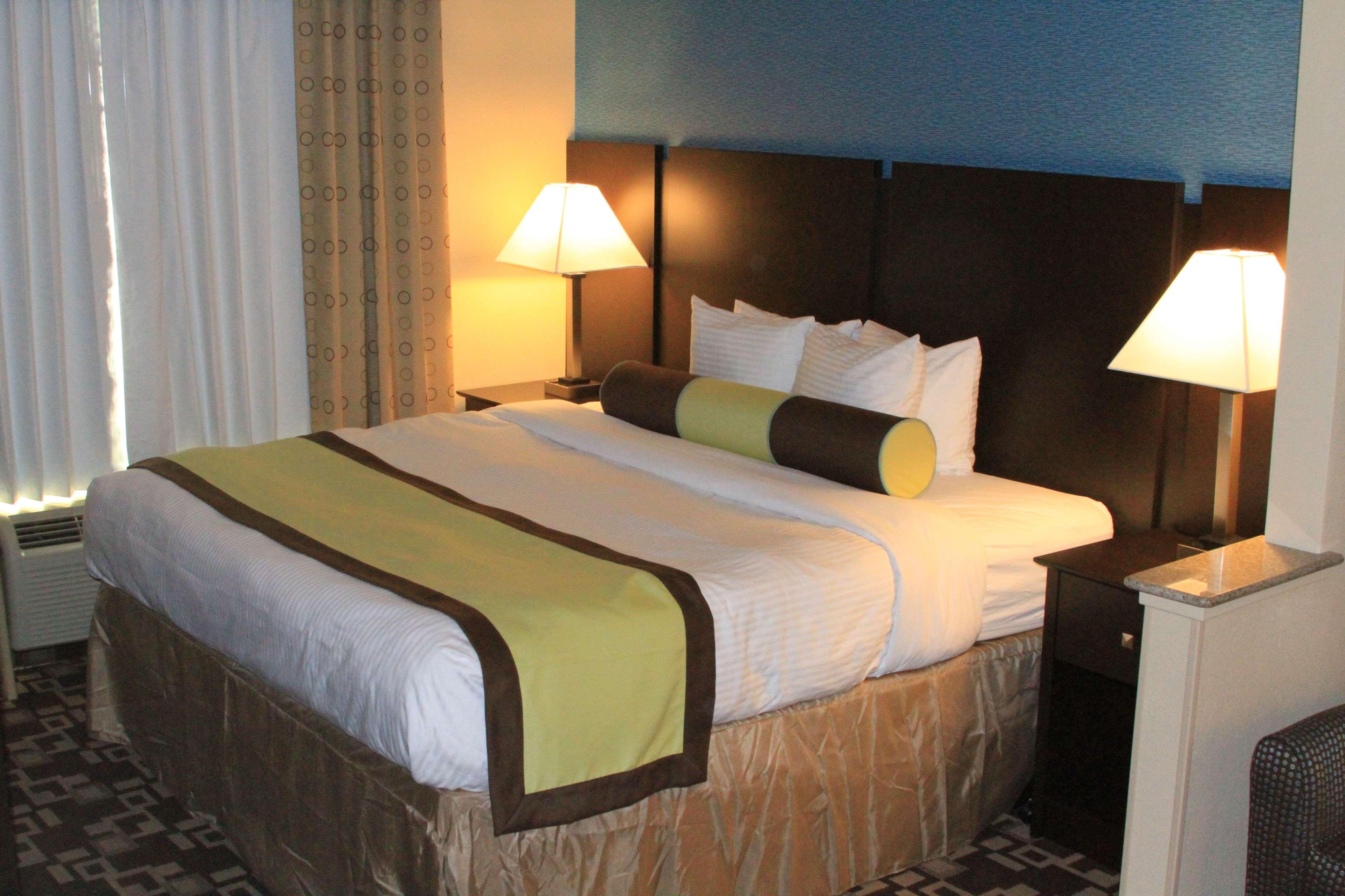 Best Western Plus Arlington North Hotel & Suites Grand Prairie Luaran gambar